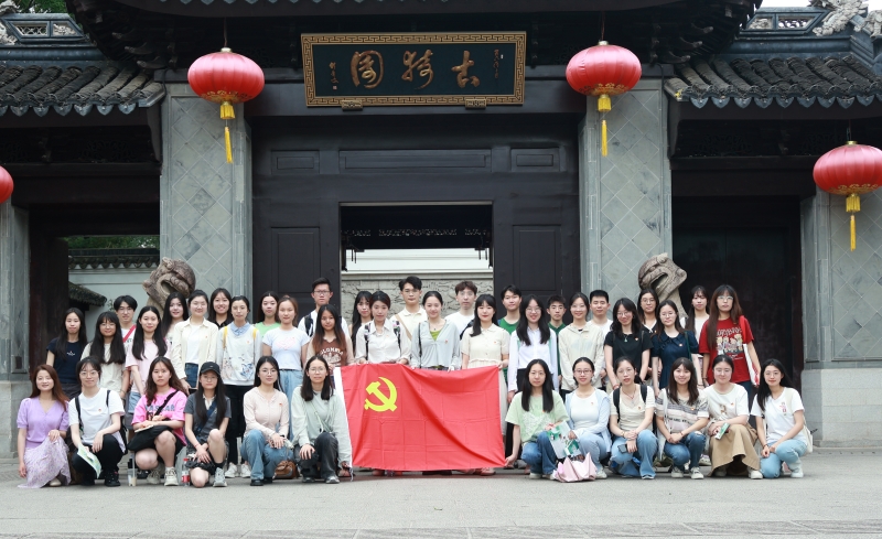 合照_副本.jpg