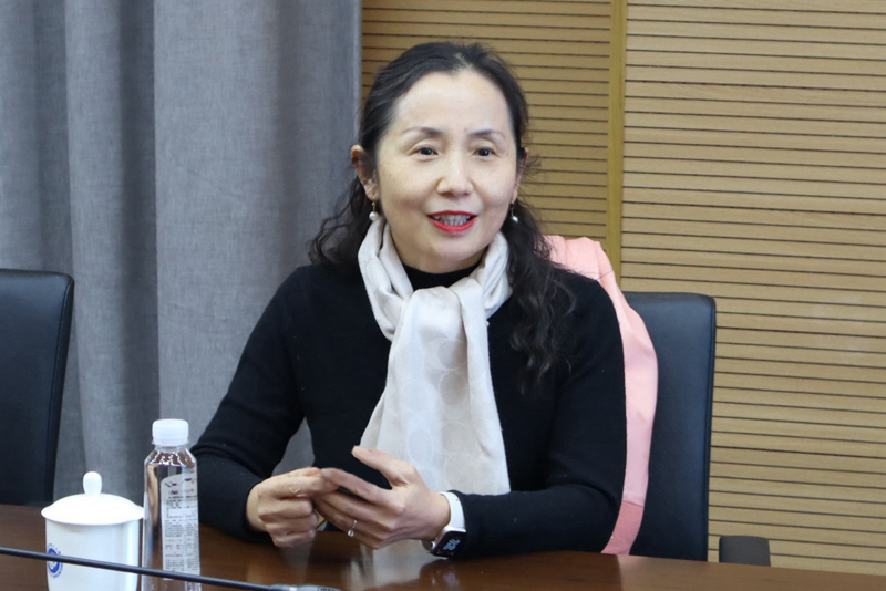 董老师.jpg